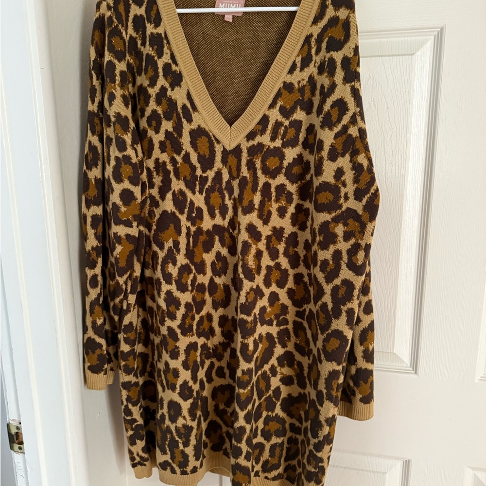 Show Me Your MuMu Leopard V-Neck Sweater